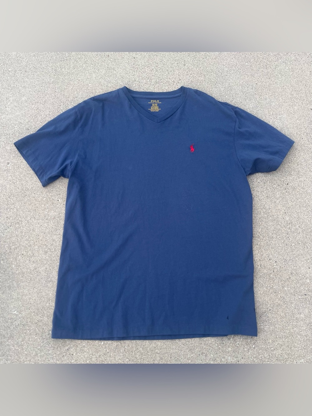 Polo Ralph Lauren Men’s Medium V Neck T Shirt Red Pony Preppy Cotton Classic